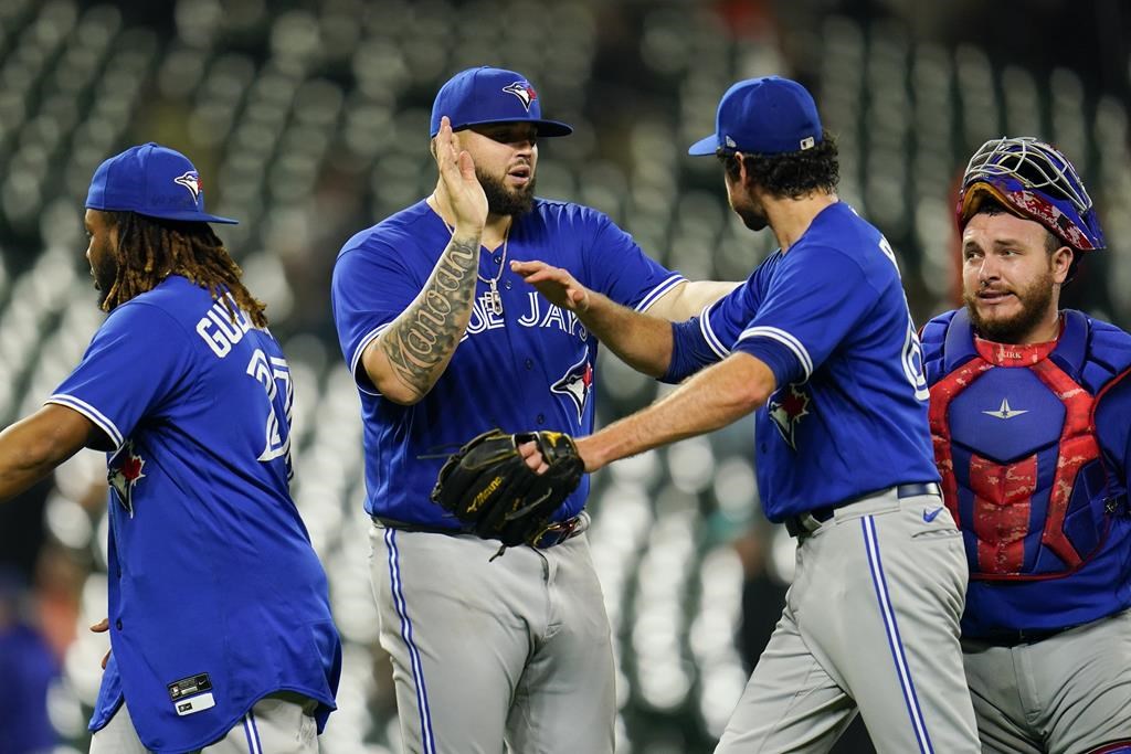 Radio host apologizes for fat-shaming Blue Jays' Alejandro Kirk