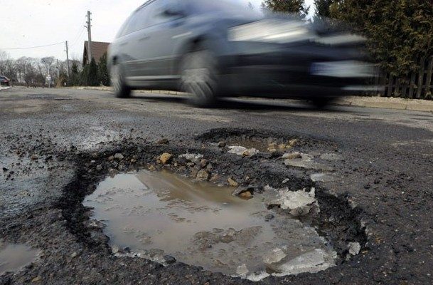 Spring weather marks end of pothole season in Waterloo Region
