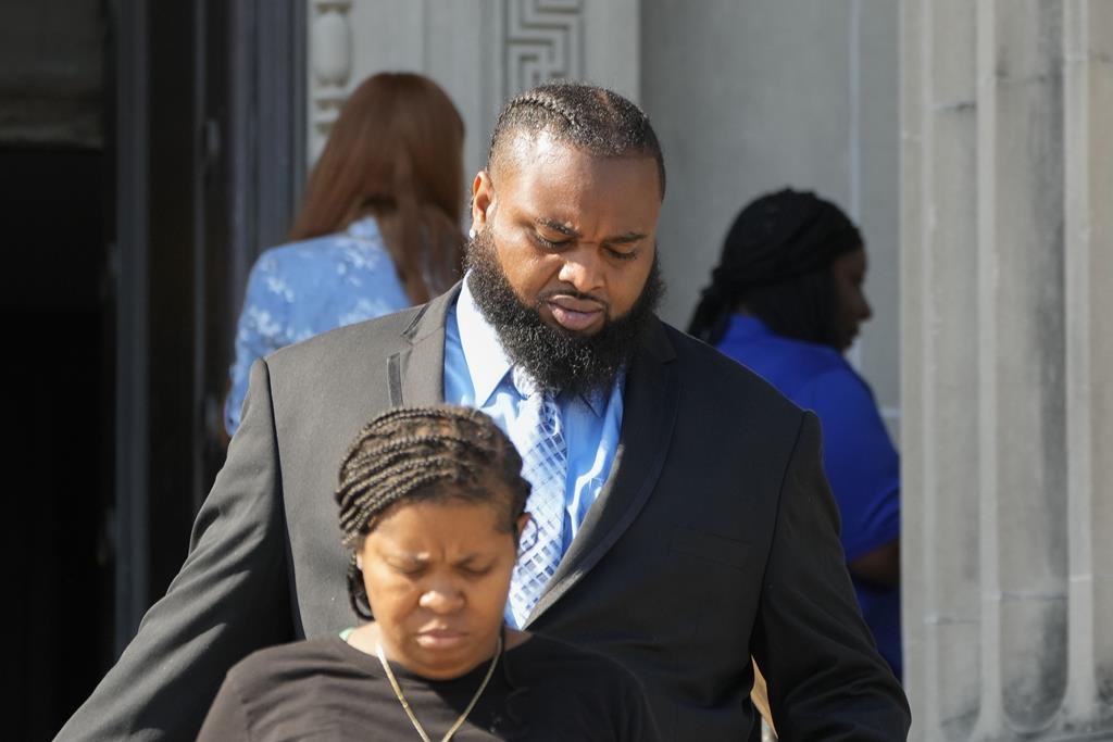 Retrial delayed for man whose conviction in the death of former NFL player Will Smith was overturned