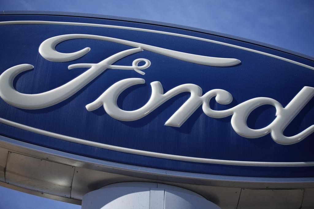 US regulators close investigation into Ford Escape door latches