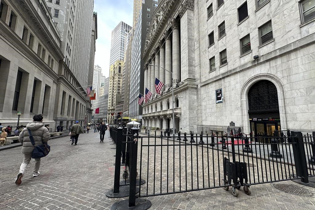 Stock market today: Asian shares gain despite Wall Street's tech-led retreat