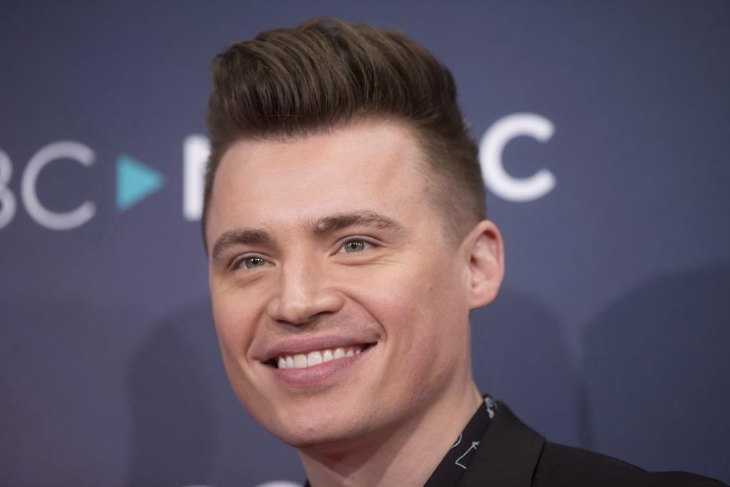 Pop musician Shawn Hook thought he may never sing again after throat cancer diagnosis
