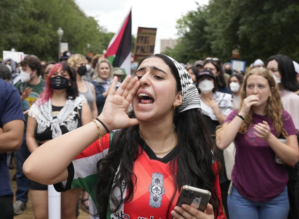 Colleges nationwide turn to police to quell pro-Palestine protests as commencement ceremonies near