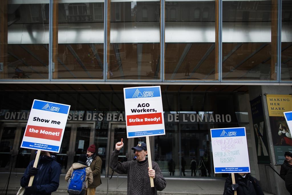Striking Art Gallery of Ontario workers reach tentative deal with museum