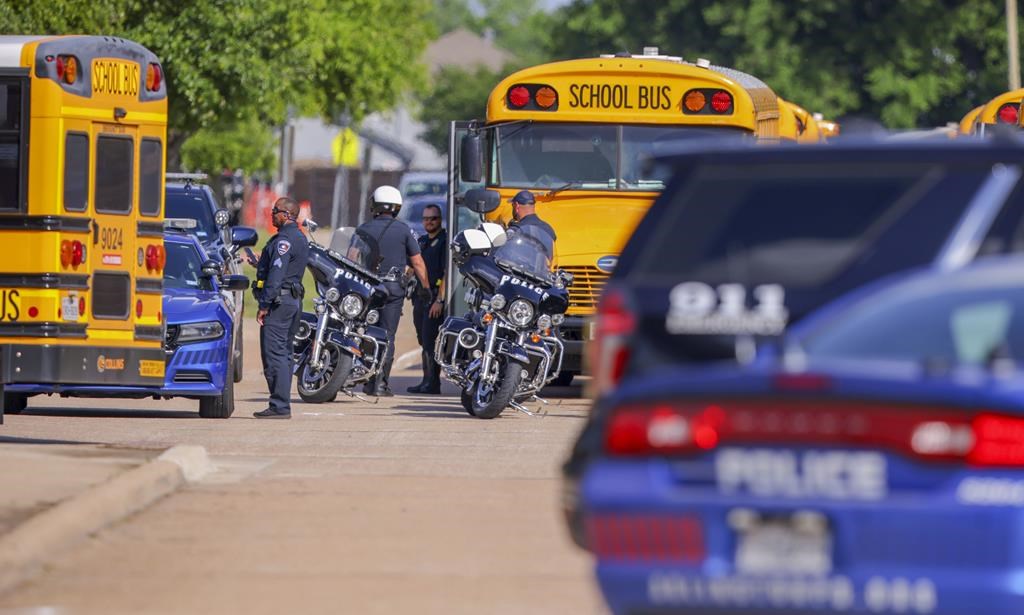 High schooler accused of killing fellow student on campus in Arlington, Texas