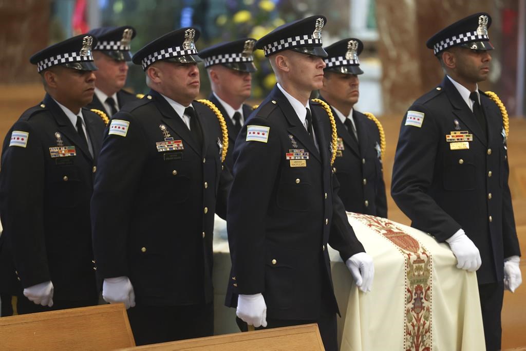 Man charged with murder in fatal shooting of Chicago police officer