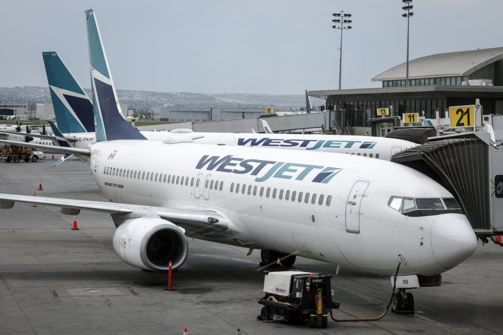 WestJet mechanics issue strike notice for possible job action Friday