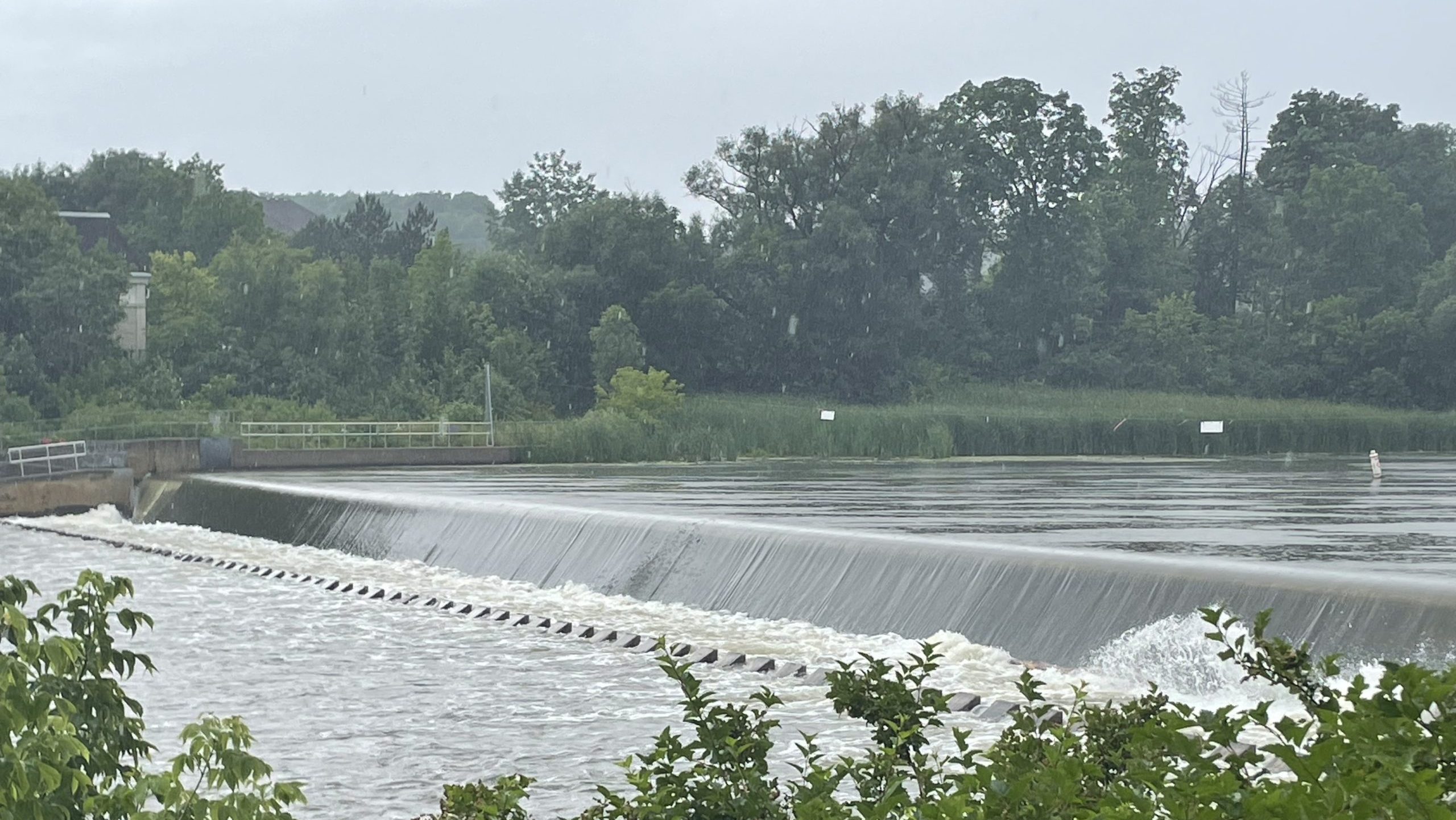 Grand River water levels rising prompts flood caution from GRCA