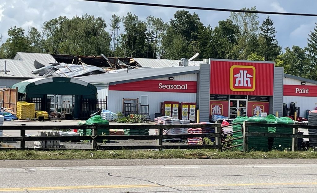 Authorities confirm tornado touchdown and damage in Ayr, Ont.