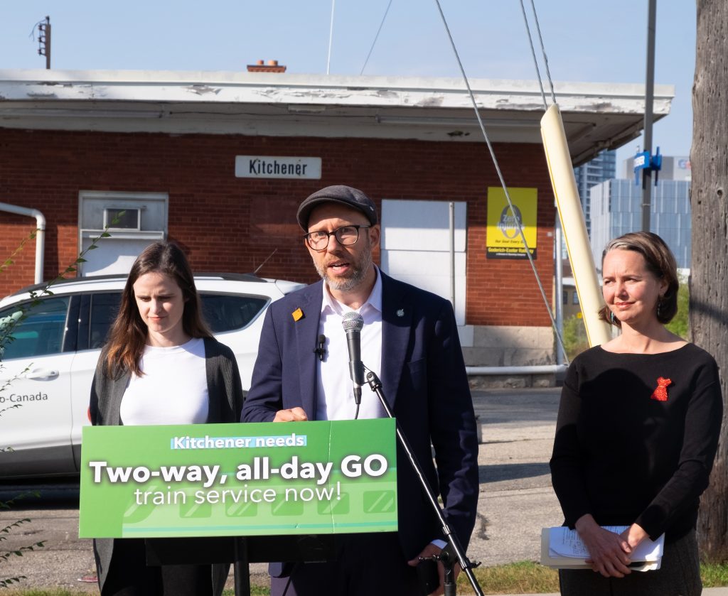 New petition calls on feds to hold province accountable for long-promised expanded GO service