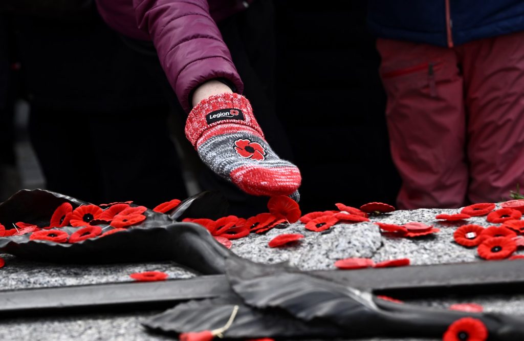 Canadians across the country mark Remembrance Day