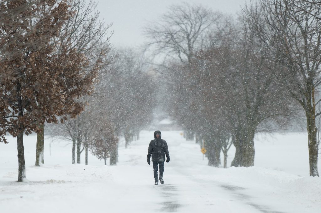 Alberta Clipper could bring more snow Saturday